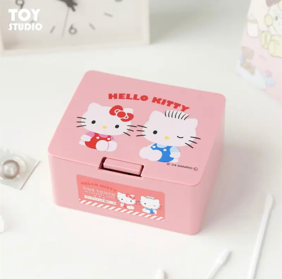 Sanrio Desktop Press Storage Box